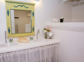 Hospedaria do Quadrado Suíte Luxo Amplo Banheiro Quadrado Trancoso Bahia