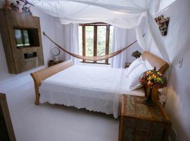 Hospedaria do Quadrado Suíte Luxo Conforto, charme e muito espaço Quadrado Trancoso Bahia